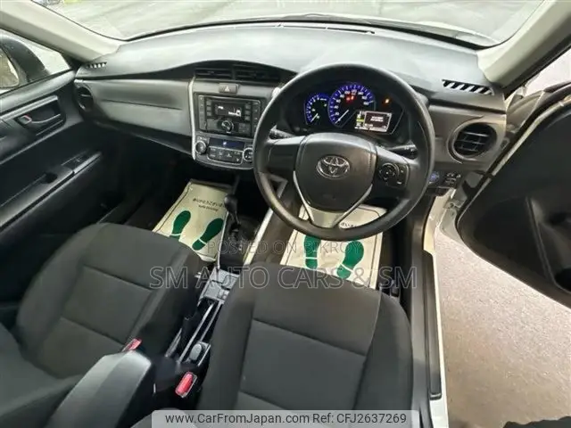 Toyota Corolla Fielder 1.5 Hybrid FWD 2021 White