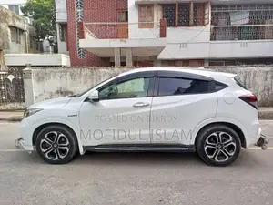 Honda Vezel 2014 Pearl