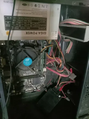 Desktop Computer Gigabyte GB-BXi5-5575 4GB Intel Core I3 SSD 128GB