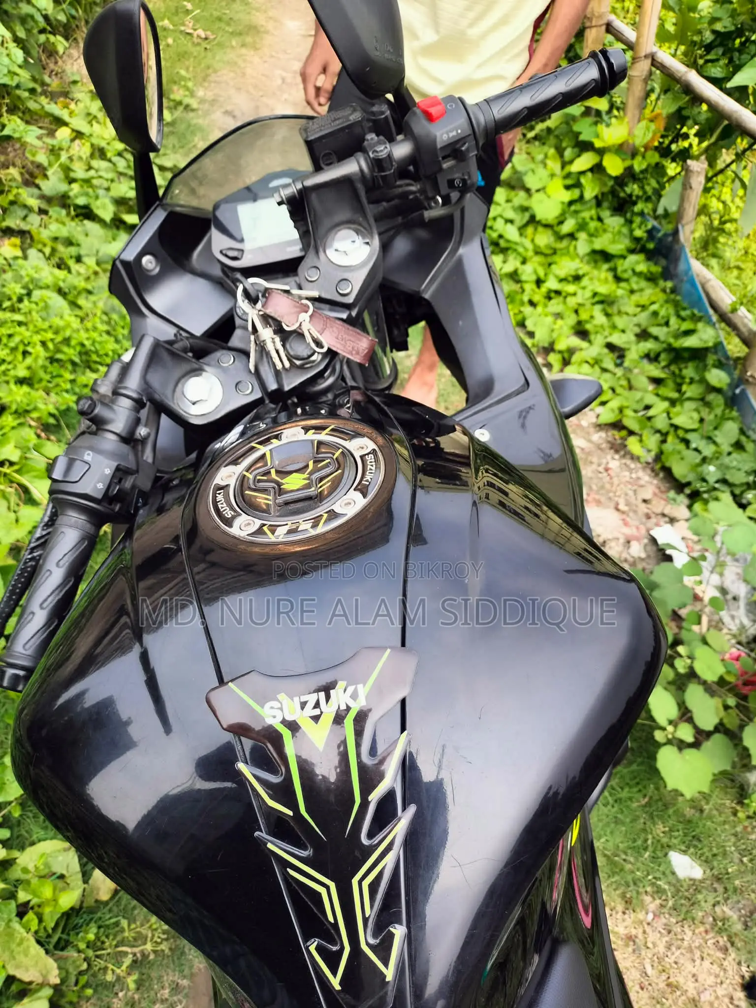 Suzuki Gixxer SF FI 2023 Black