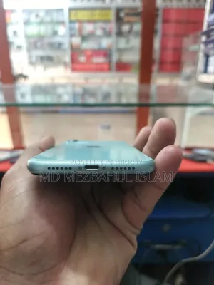 Apple iPhone 11 128 GB Gray