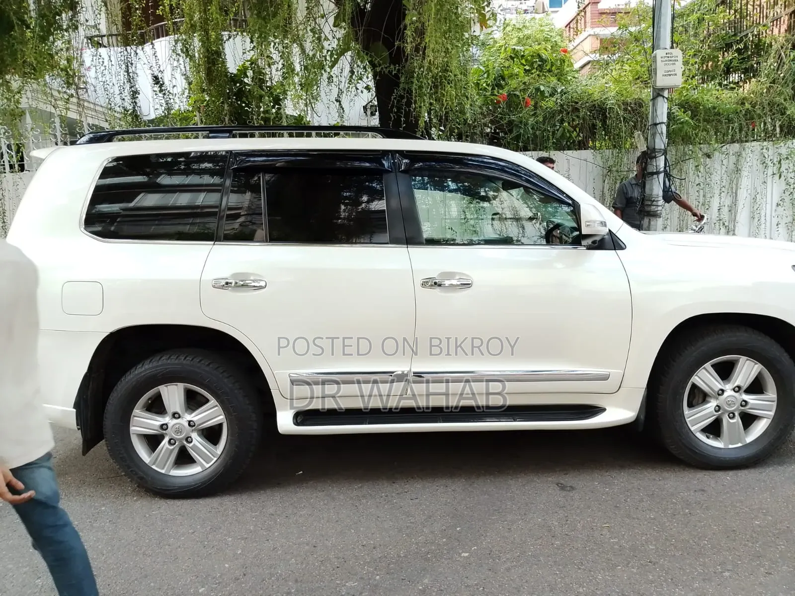 Toyota Land Cruiser 4.5 V8 DLX 2012 Pearl