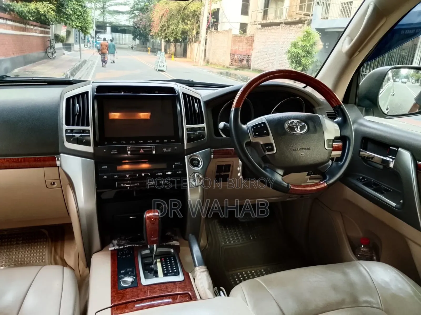 Toyota Land Cruiser 4.5 V8 DLX 2012 Pearl