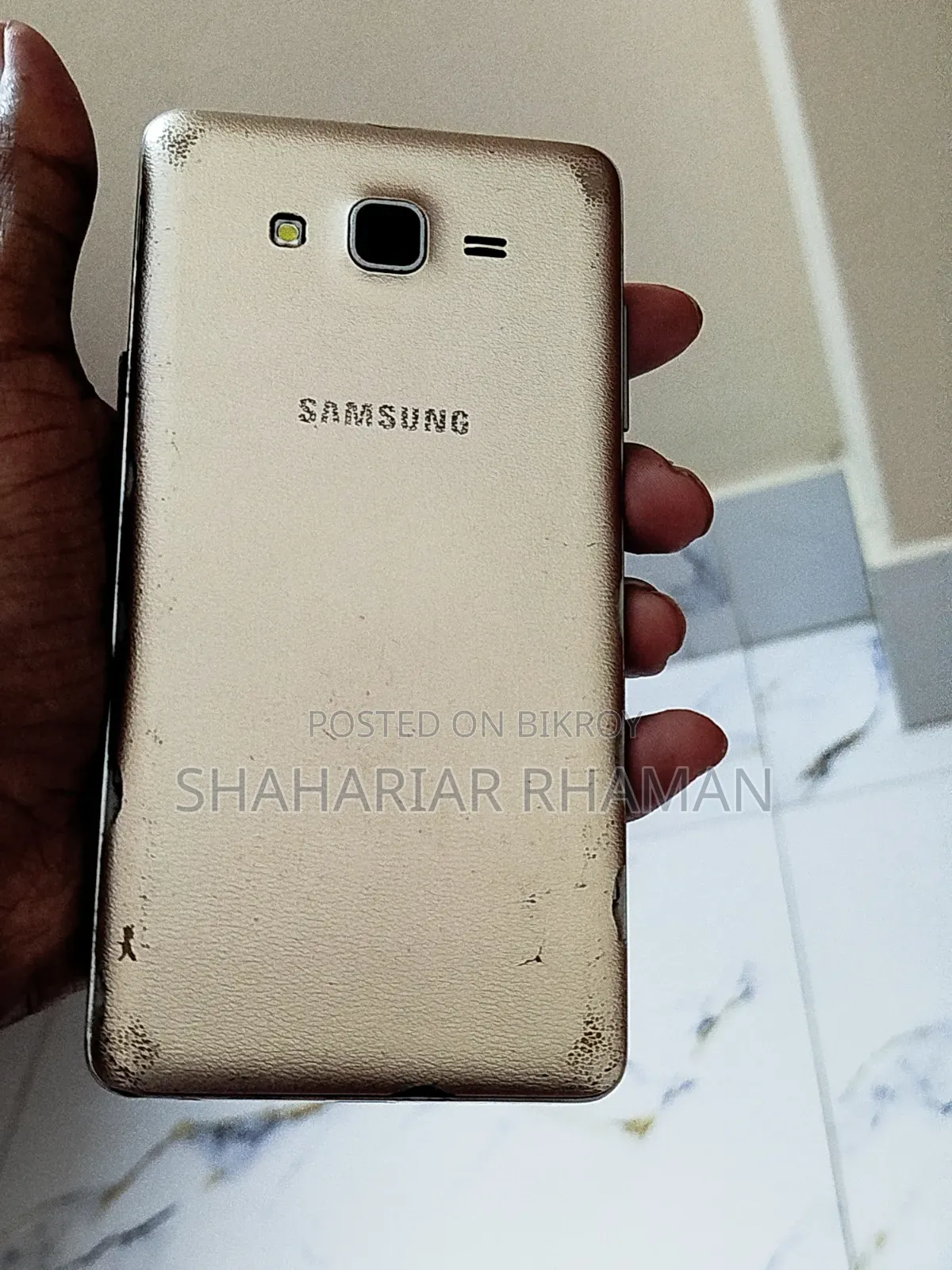 Samsung Galaxy on 7 (2016) 32 GB Gold