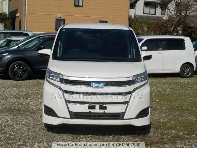 Toyota Noah 1.8 FWD Hybrid (7 seater) 2021 White