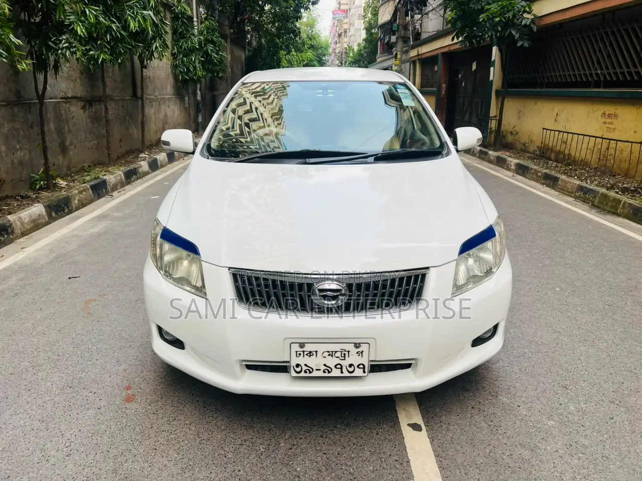 Toyota Axio 1.5 G 2WD 2010 White