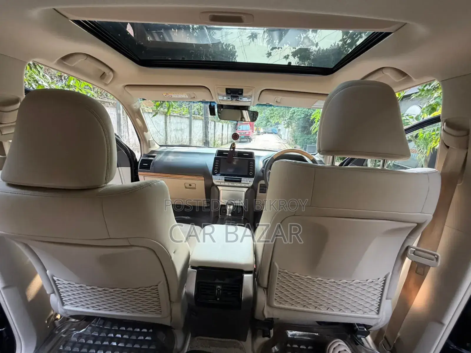 Toyota Land Cruiser Prado 2.7 2022 Black