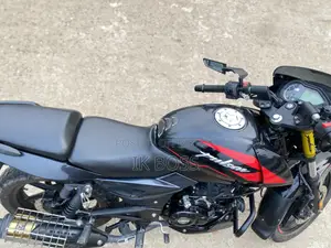 Bajaj Pulsar 150 2023 Black