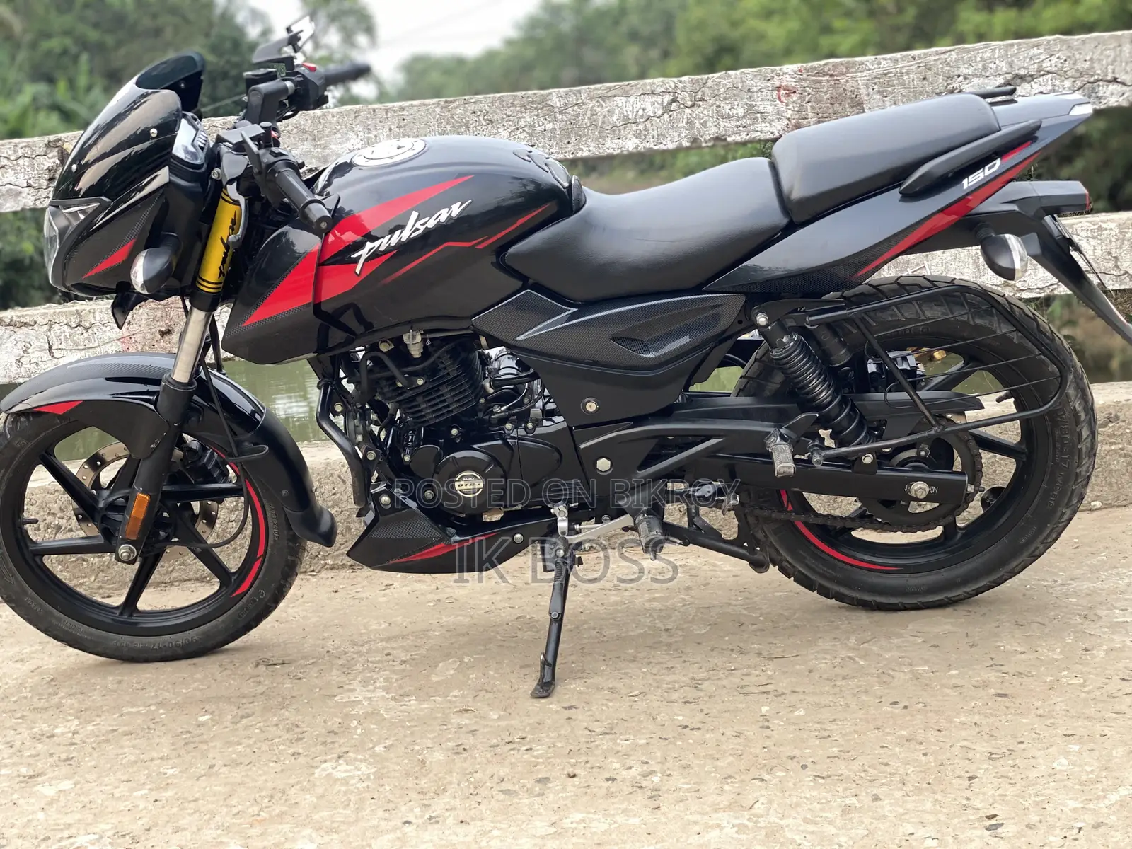 Bajaj Pulsar 150 2023 Black