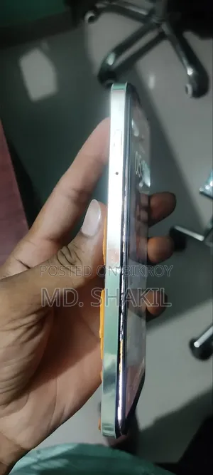 Realme Narzo 60 128 GB Yellow