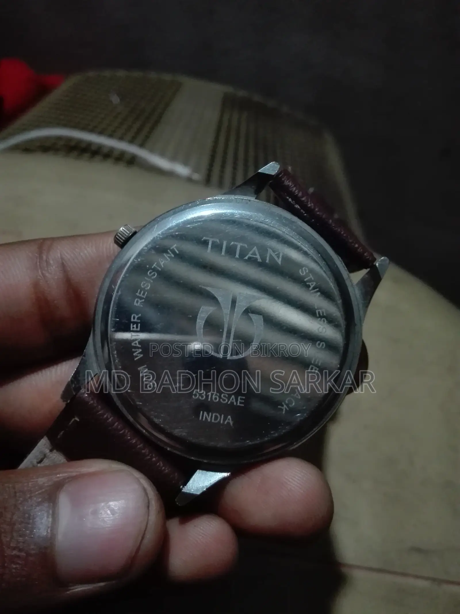 Titan 5316sae লেদার স্ট্র্যাপ ঘড়ি