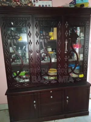 ওয়াল শোকেস বিক্রি