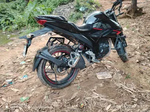 সুজুকি ২০২১ কালো