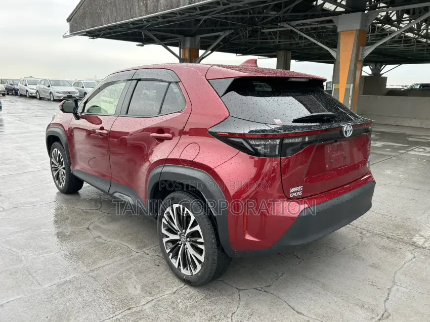 Toyota Yaris Cross 2021 Red