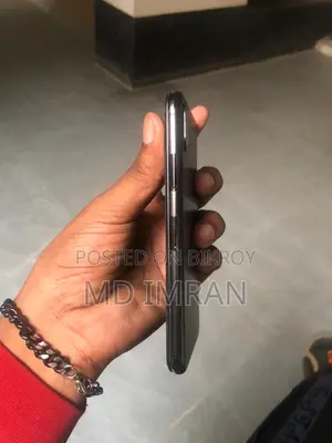 Apple iPhone X 64 GB Black