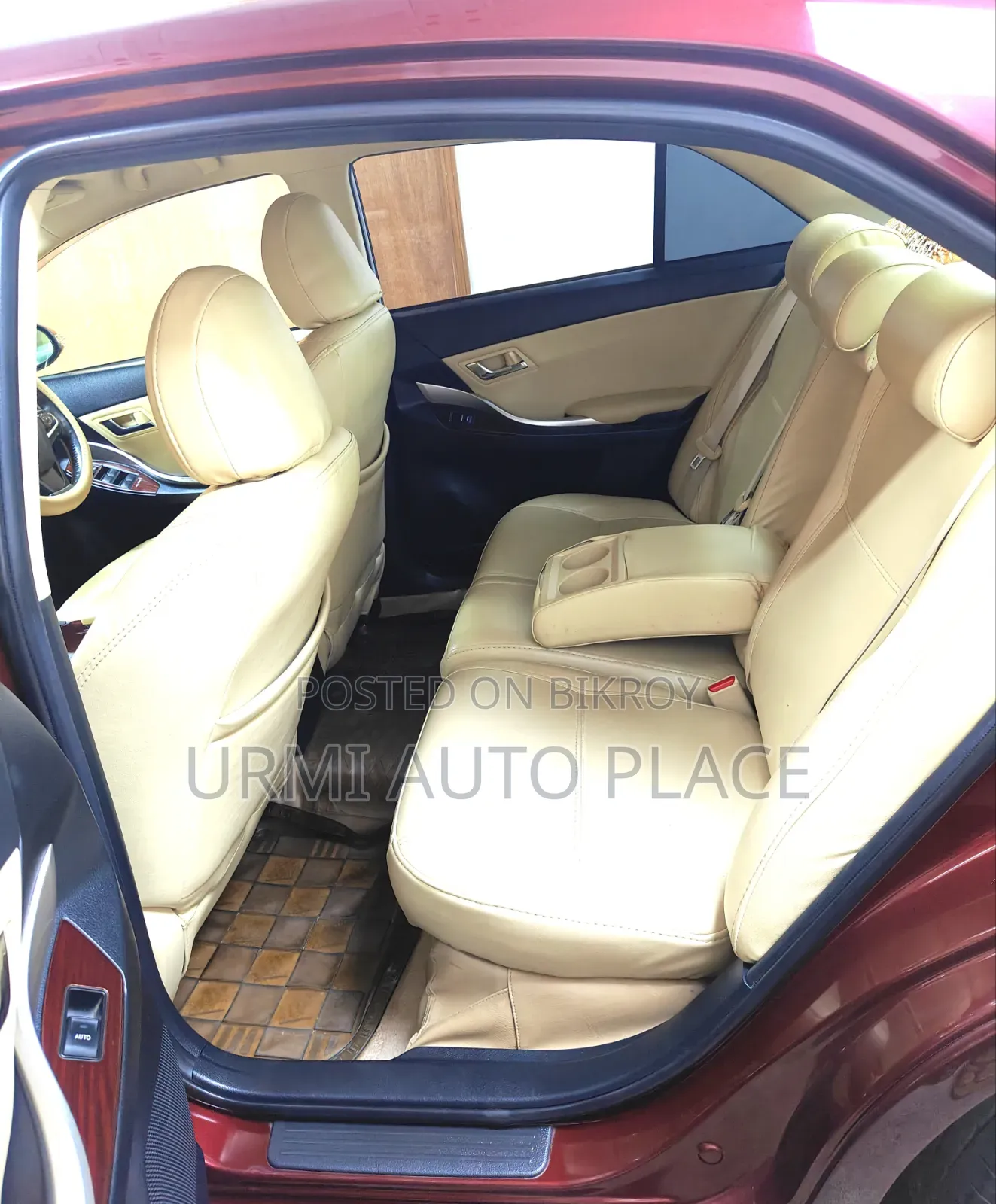 Toyota Premio 2016 Maroon