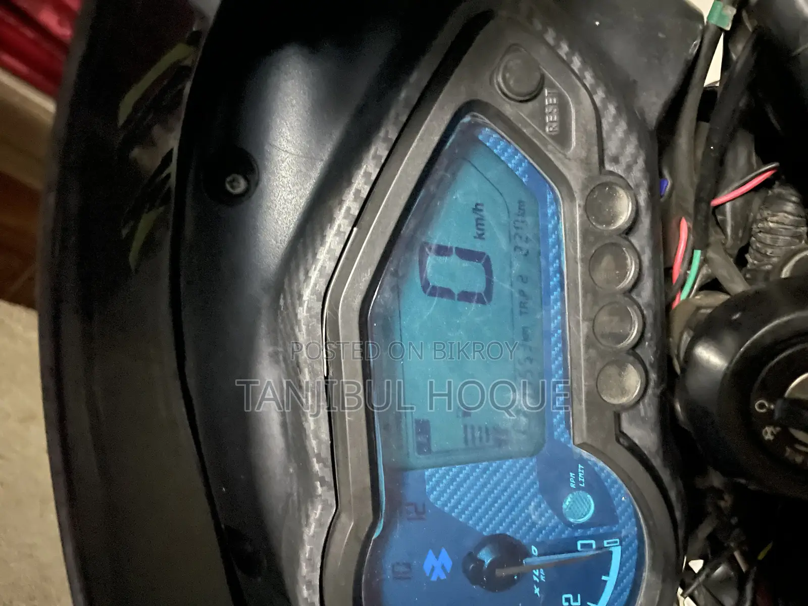 Bajaj Pulsar 150 2023 Red