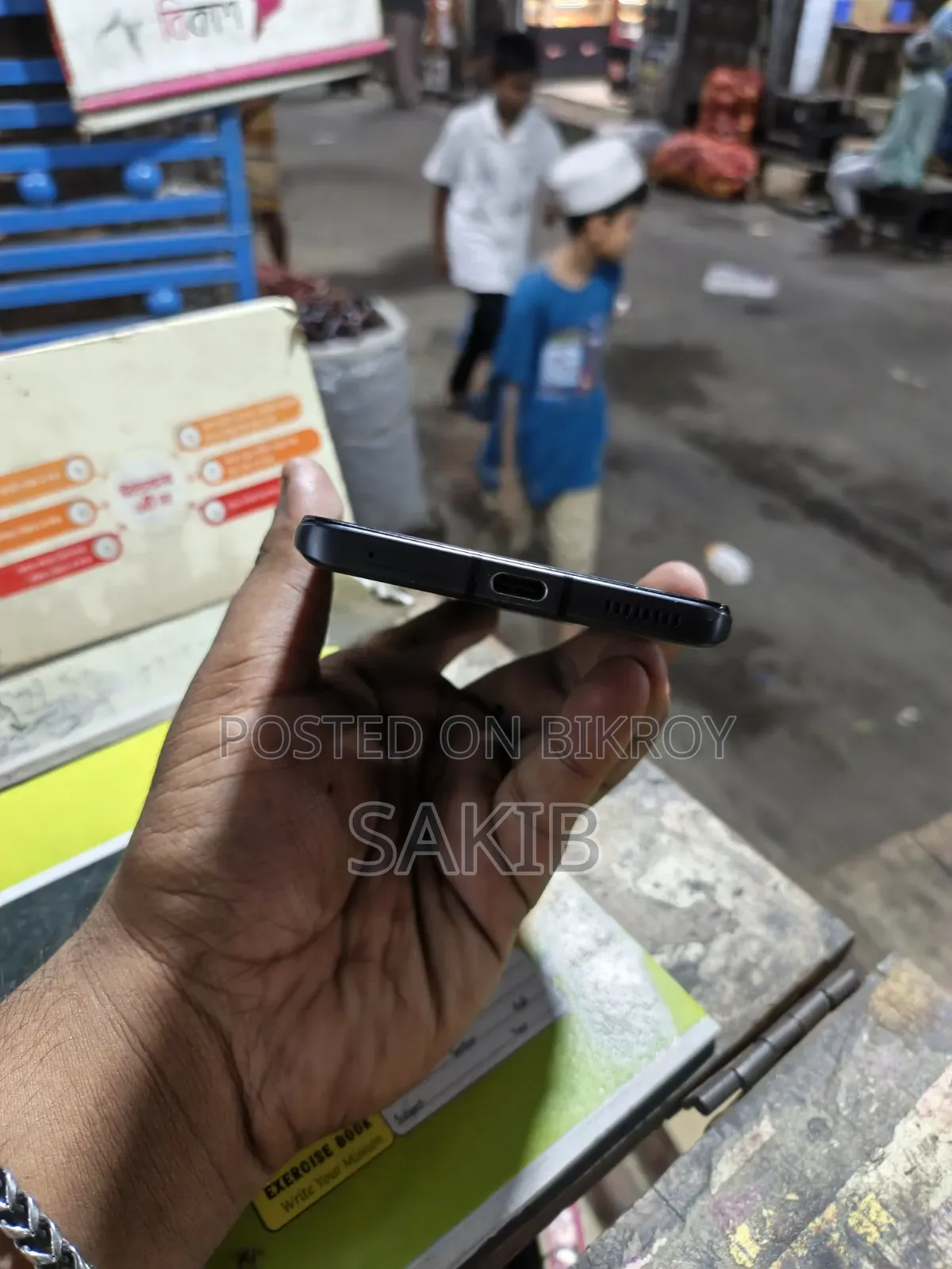 iQOO 256 GB Black