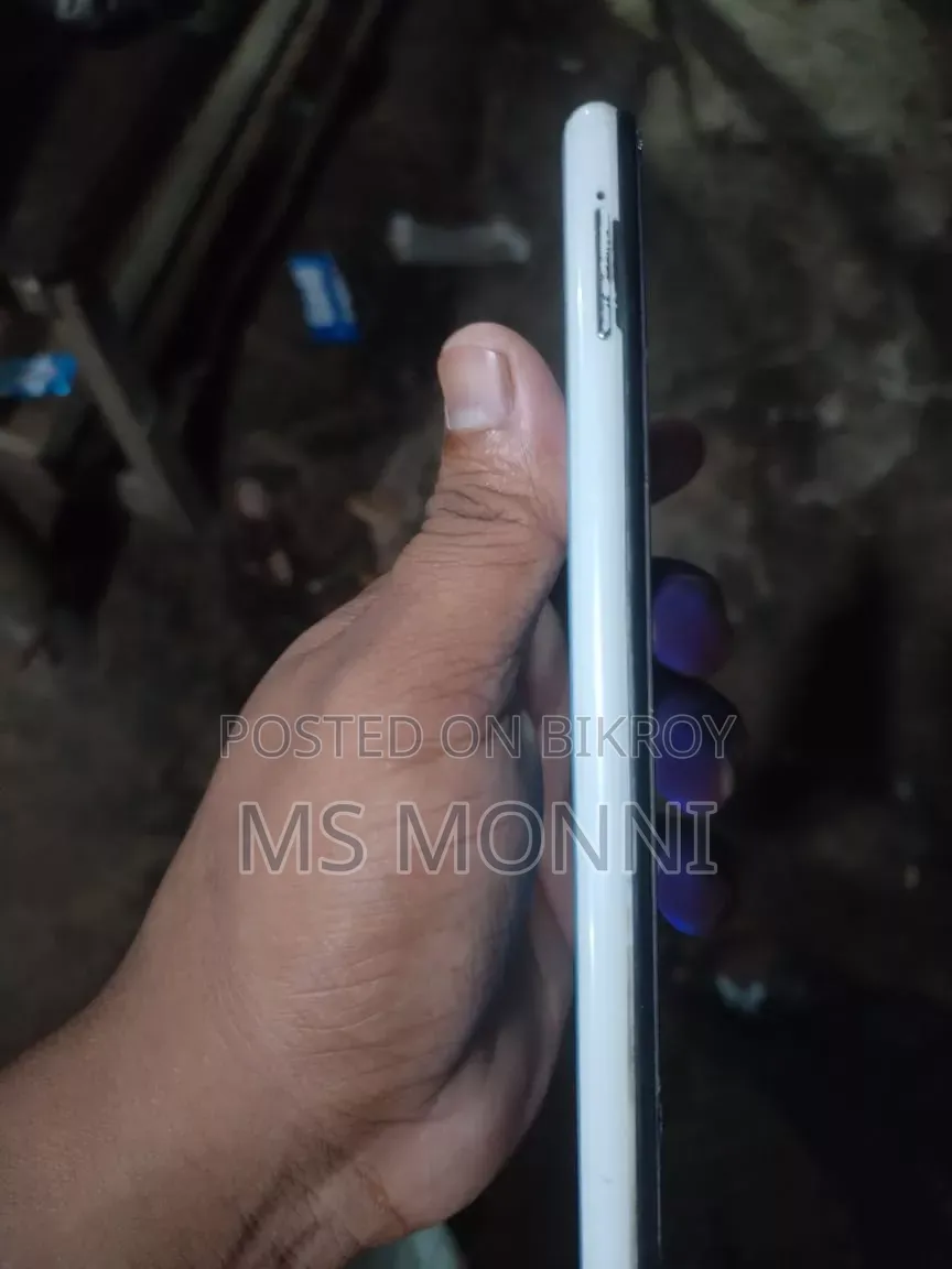 Vivo Y17 256 GB Blue