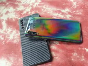 Samsung Galaxy A50 128 GB Purple