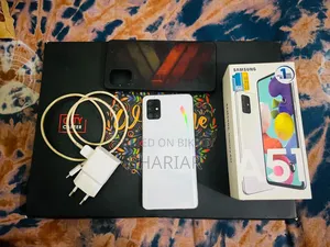 স্যামসাং গ্যালাক্সি এ৫১ ১২৮ জিবি হোয়াইট