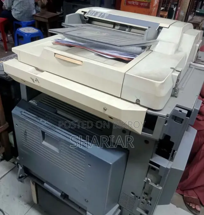 Urgent Sale: Toshiba 452 Photocopy Machine Before Eid