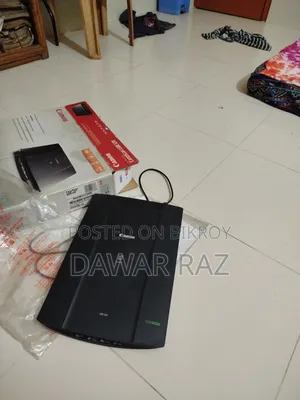 Canon CanoScan LiDE 120 Scanner (Like New / Box Included)