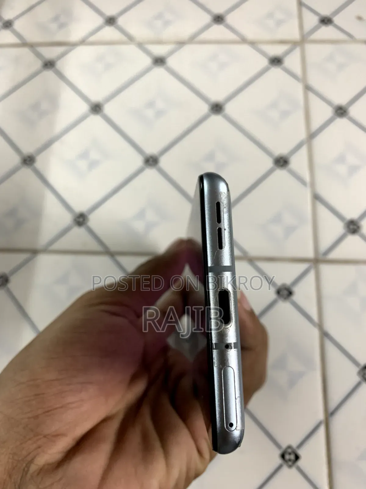 ওয়ানপ্লাস ৯আরটি ১২৮ জিবি