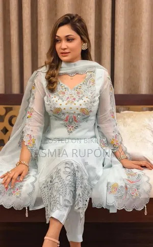 প্রিমিয়াম কটন এমব্রয়ডারি থ্রি পিস
