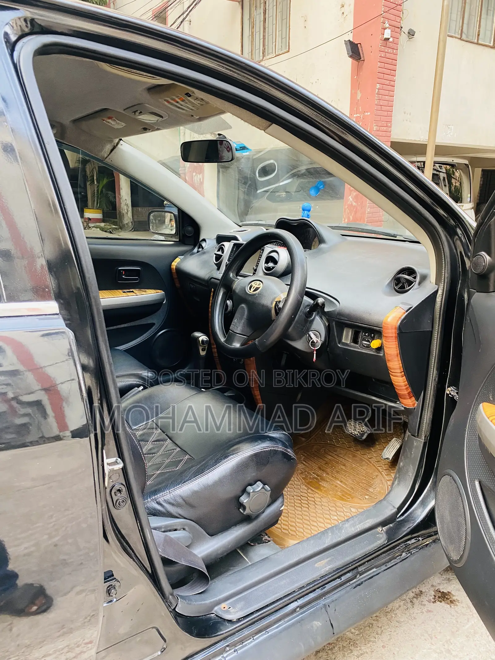 Toyota IST 2004 Black
