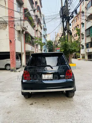 Toyota IST 2004 Black