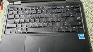 Laptop Dell Latitude 11 3190 2GB Intel Pentium SSHD (Hybrid) 128GB