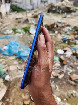 Motorola Moto G85 128 GB Blue