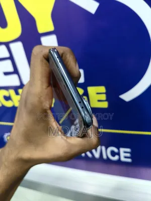 Vivo V60 256 GB Gray