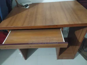 Computer Table