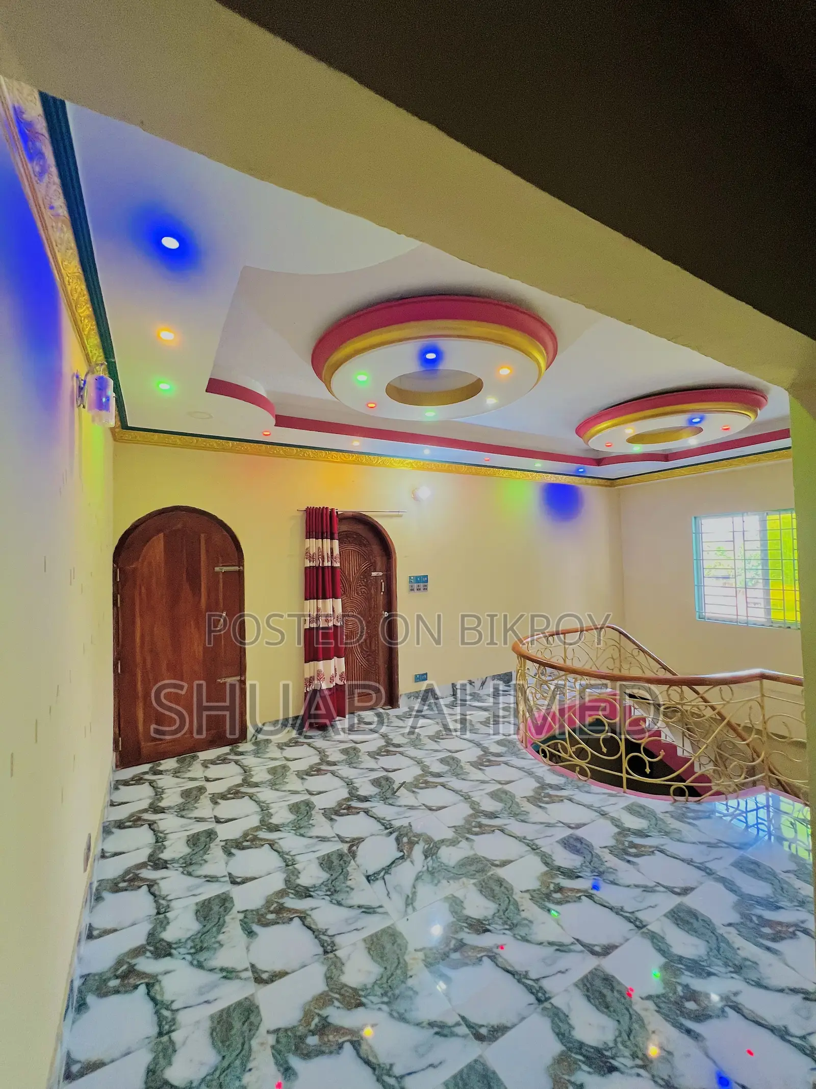 Furnished 5bdrm Duplex in Uposohor, Uposhohor for Rent
