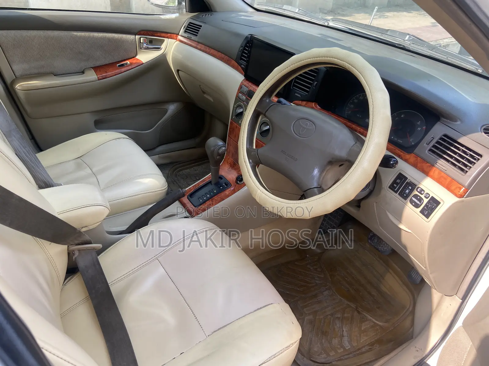 Toyota Corolla 2004 White