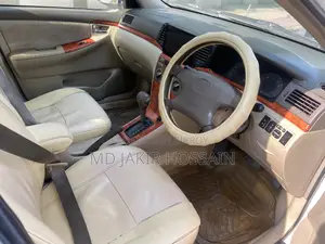 Toyota Corolla 2004 White