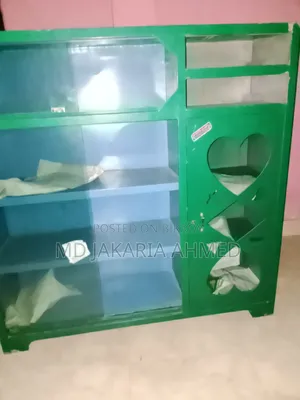 সোকেজটি বাসায় জায়গা হয়না তাই বিক্রি করছি