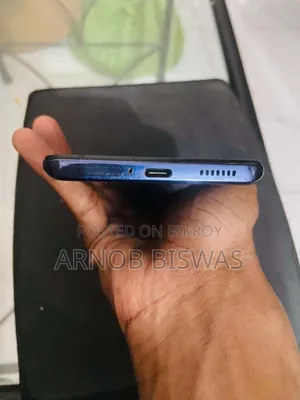 iQOO 128 GB Blue