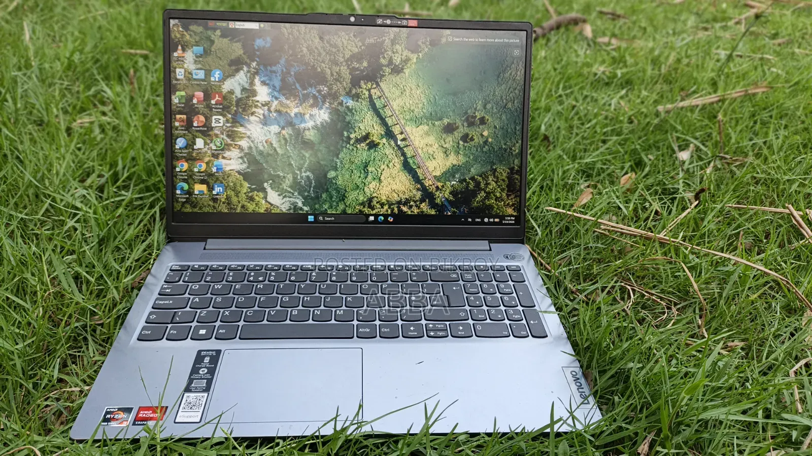 Lenovo Ideapad 3 8GB AMD Ryzen 3 SSD 512GB Laptop