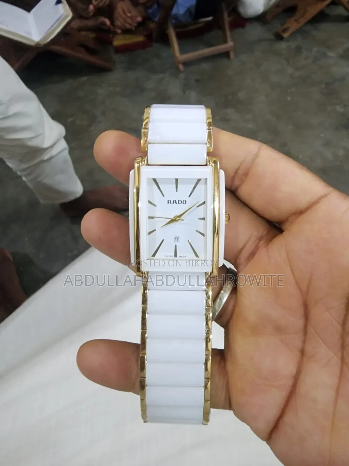 চমৎকার সিরামিকের ডাবল স্কয়ারের ঘড়ি