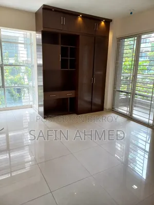3bdrm Apartment in Gulshan for Rent