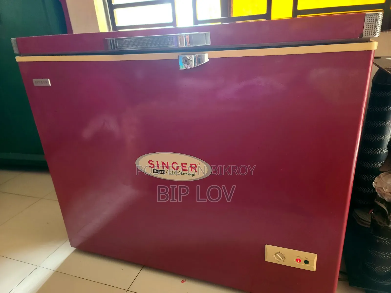 Refrigerator