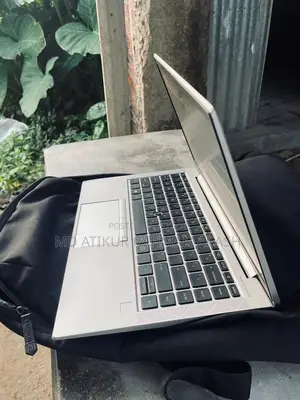 Laptop HP EliteBook 845 G7 8GB AMD Ryzen 3 SSD 256GB