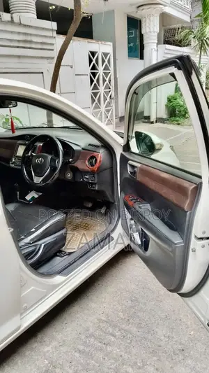 Toyota Axio 1.5 X 2WD 2014 Pearl