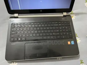 Laptop HP 15-Ra003nia 4GB Intel Core I3 HDD 512GB