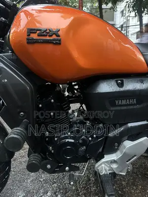 Yamaha FZ 2025 Orange