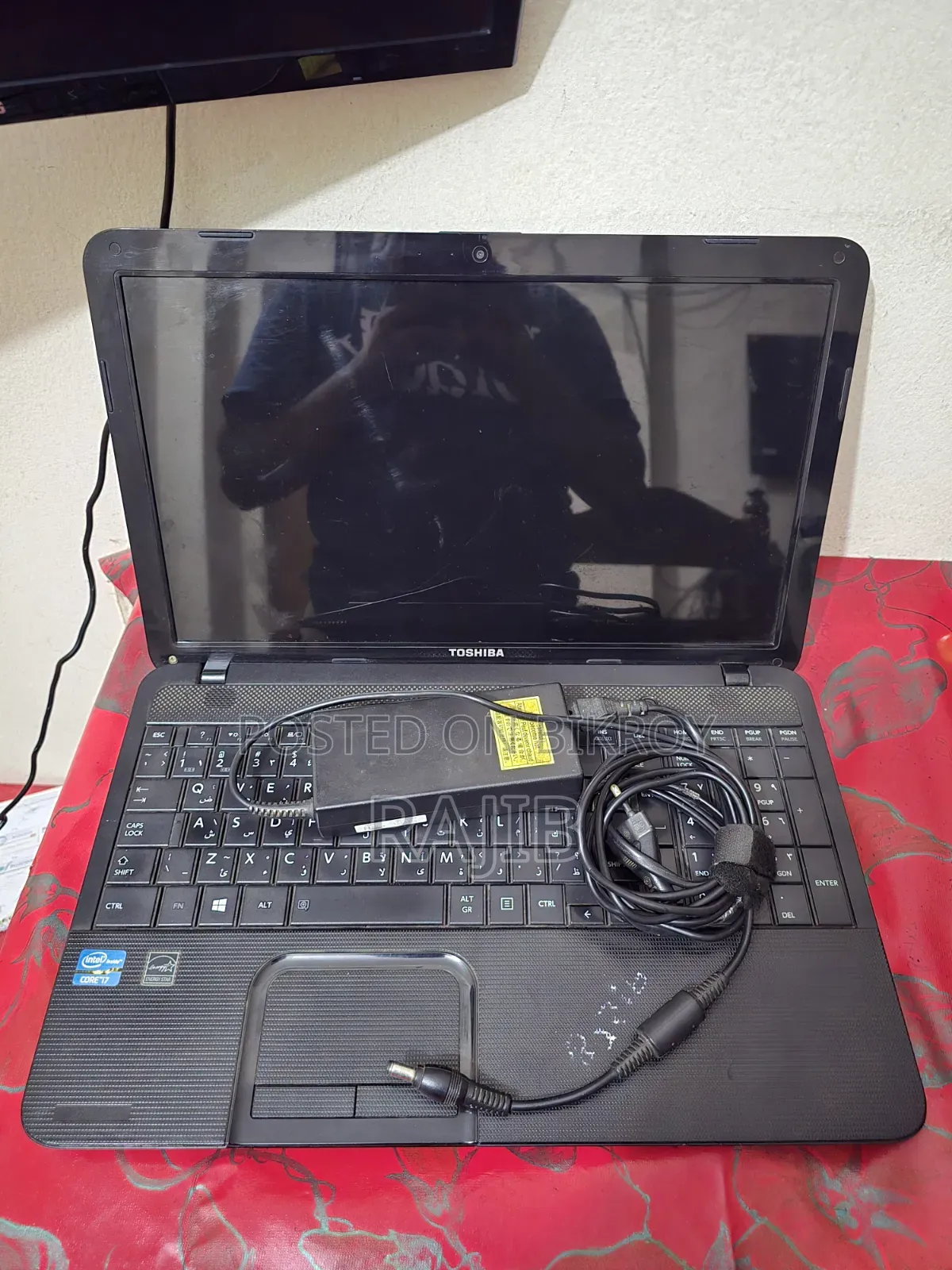 Laptop Toshiba Satellite C850 6GB Intel Core I7 HDD 1T