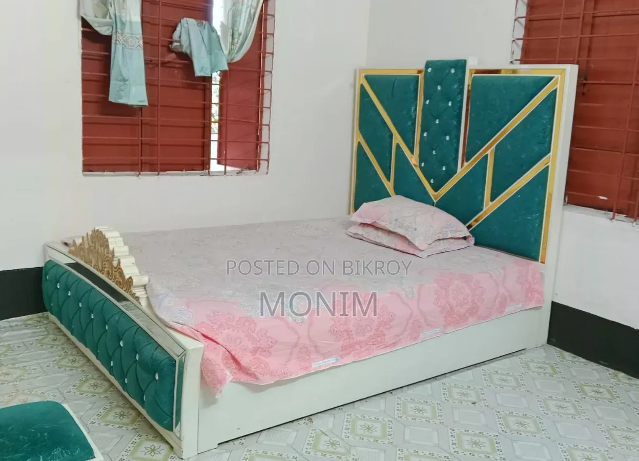 King Size Bed With Side Table !!